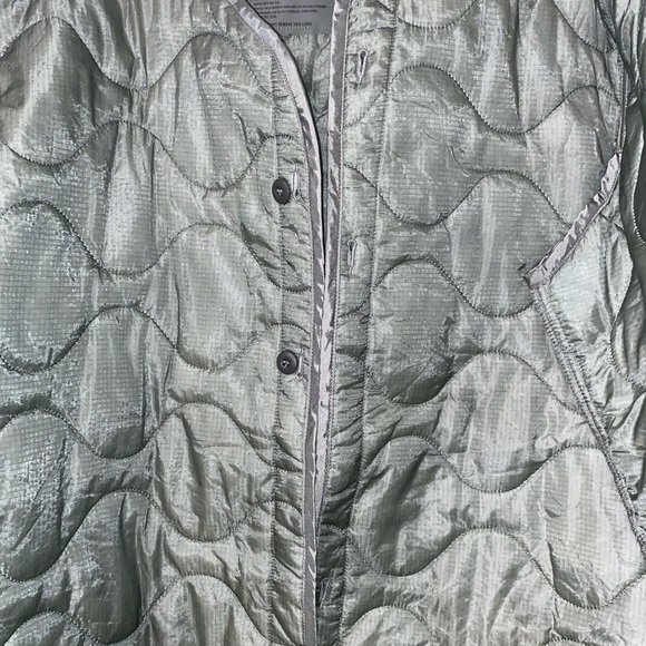 Military liner - Picture 1 of 2